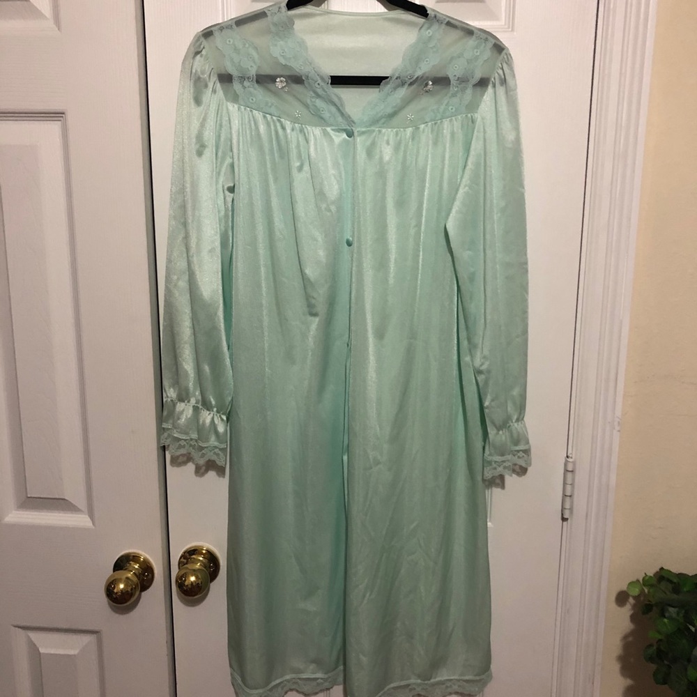 Vintage Seafoam Peingoir Robe